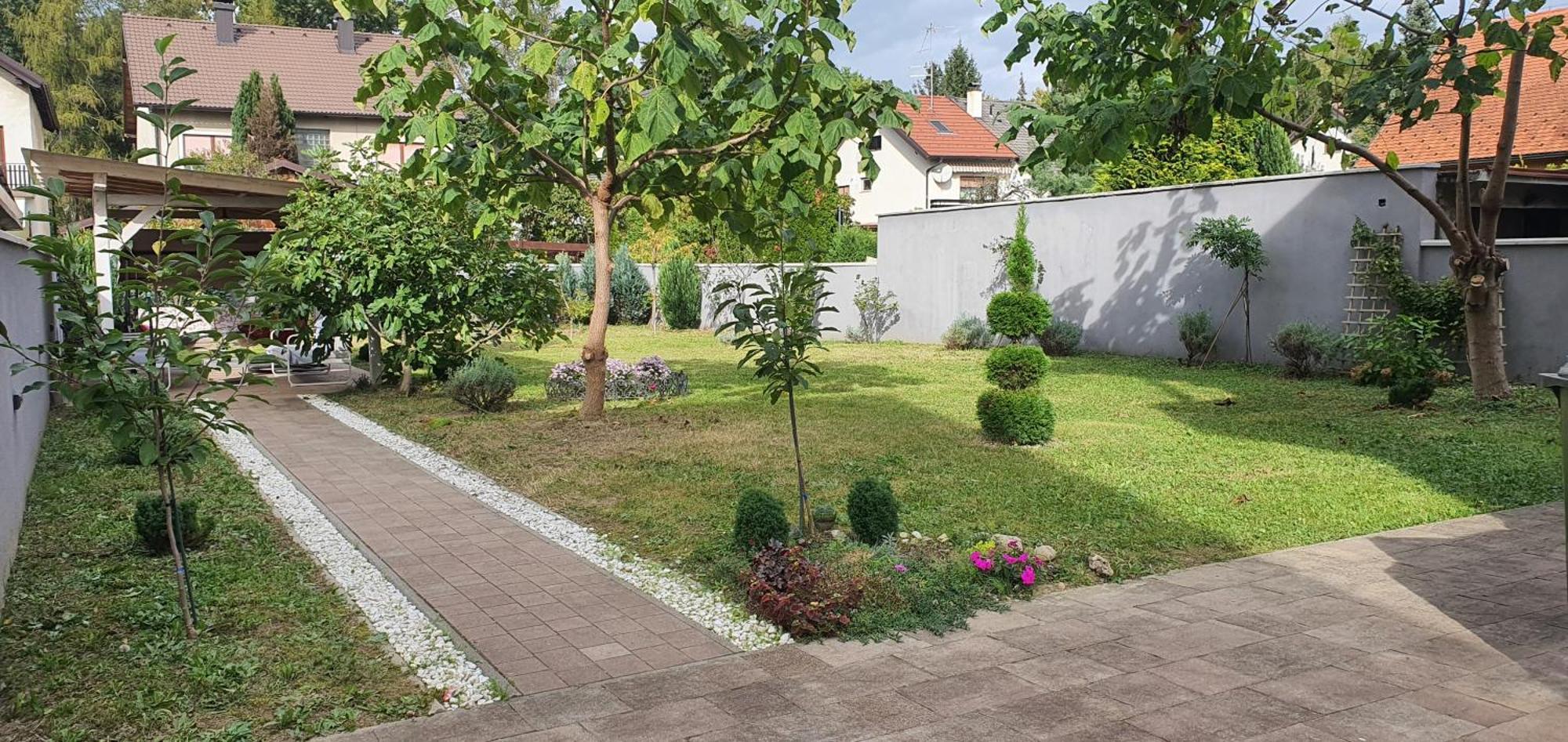Diamond Palace Varaždin Exteriör bild